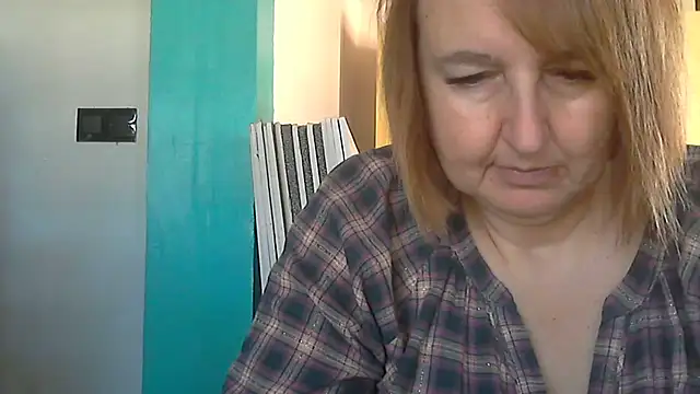 Sandcoq online show from October 16, 2025, 11:11 am