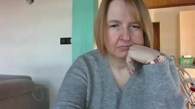 Sandcoq online show from February 24, 2026, 10:02 am