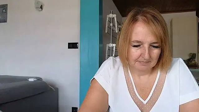 Sandcoq online show from July 15, 2026, 9:14 am