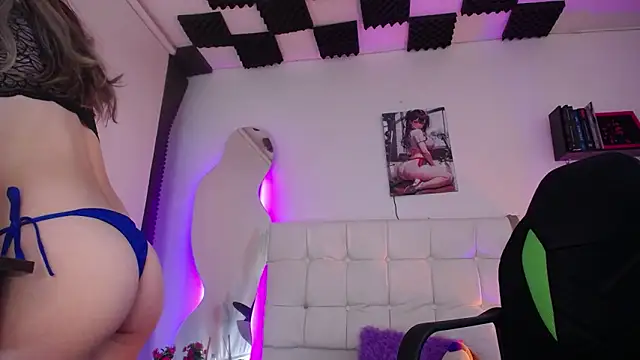 Snapshot of kaoz_36 chatting on December 18, 2024, 7:41 pm kaoz 36 online show from December 18, 2024, 7:41 pm