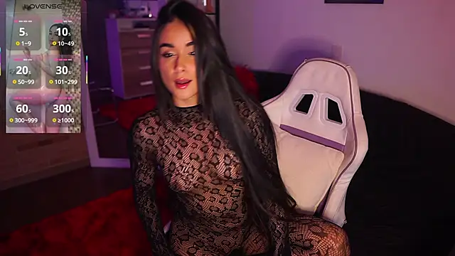 abigail adamss online show from October 3, 2025, 8:17 pm