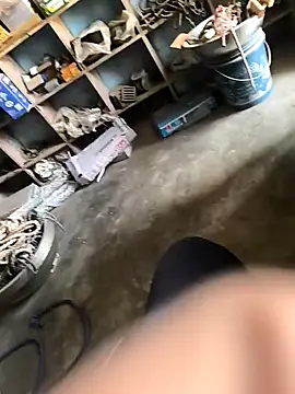 rana9639 1 online show from March 4, 2025, 4:27 am