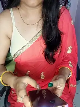 santurmom online show from September 13, 2025, 8:19 pm