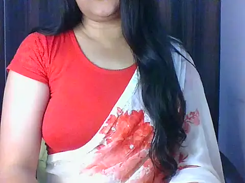 Snapshot of santurmom chatting on February 27, 2026, 5:46 pm santurmom online show from February 27, 2026, 5:46 pm