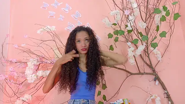 Snapshot of Charlotte_Love10 chatting on July 9, 2026, 9:19 pm Charlotte Love10 online show from July 9, 2026, 9:19 pm