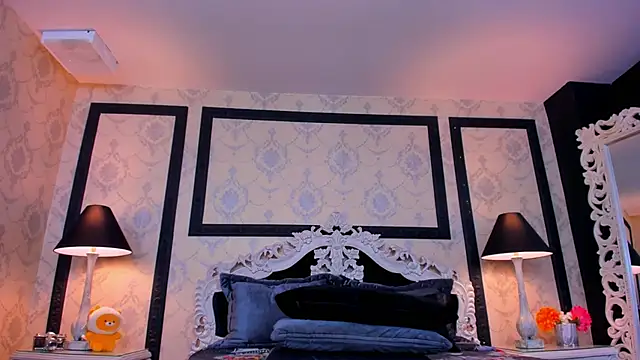 Snapshot of ImSophiie chatting on January 21, 2025, 11:13 pm ImSophiie online show from January 21, 2025, 11:13 pm