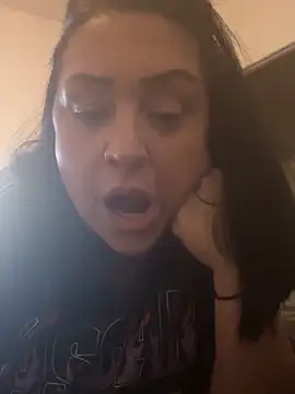 Snapshot of AlyssiaAmoreXO chatting on October 11, 2025, 11:58 pm AlyssiaAmoreXO online show from October 11, 2025, 11:58 pm