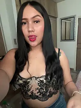 Snapshot of YuliiCamm chatting on September 26, 2025, 8:46 pm YuliiCamm online show from September 26, 2025, 8:46 pm
