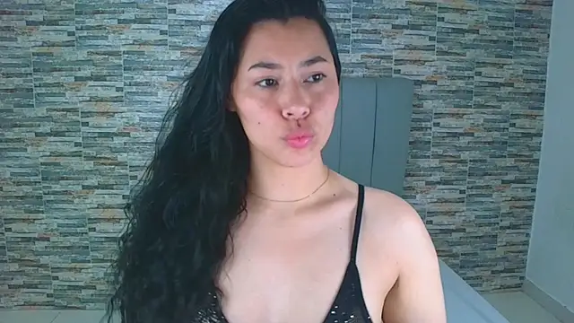 Snapshot of _joy_yva chatting on September 17, 2025, 3:14 pm joy yva online show from September 17, 2025, 3:14 pm