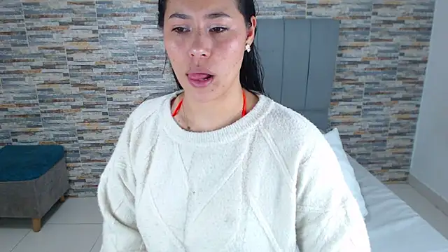 Snapshot of _joy_yva chatting on September 24, 2025, 2:09 pm joy yva online show from September 24, 2025, 2:09 pm
