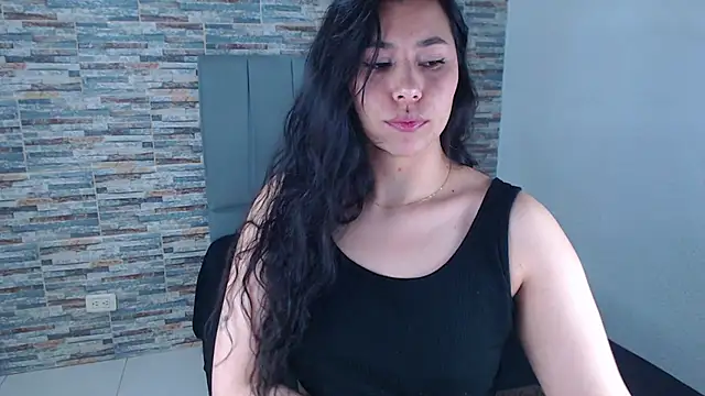 Snapshot of _joy_yva chatting on October 16, 2025, 1:23 pm joy yva online show from October 16, 2025, 1:23 pm