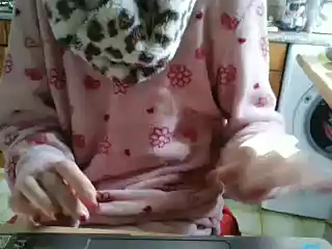 VeneRed online show from February 2, 2026, 11:20 am