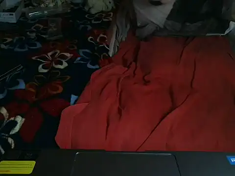 VeneRed online show from March 9, 2026, 7:07 pm