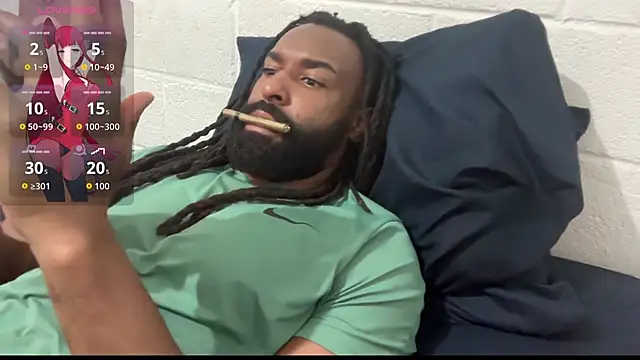 johngabbanaa online show from October 3, 2025, 3:25 am