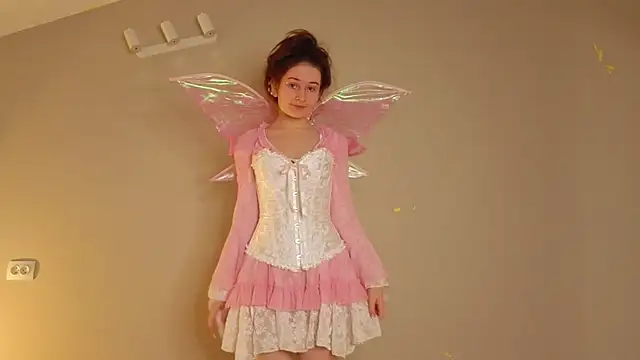 L1ittle kitty  online show from February 21, 2026, 6:36 am