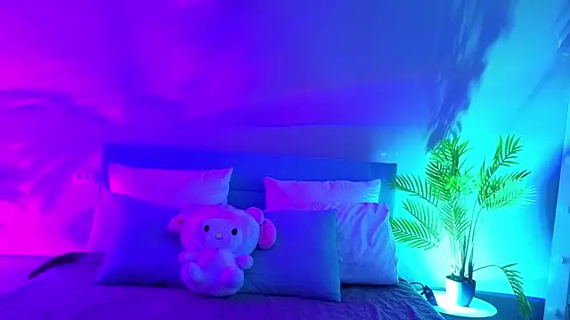 Snapshot of L1ittle_kitty_ chatting on June 15, 2026, 5:31 am L1ittle kitty online show from June 15, 2026, 5:31 am