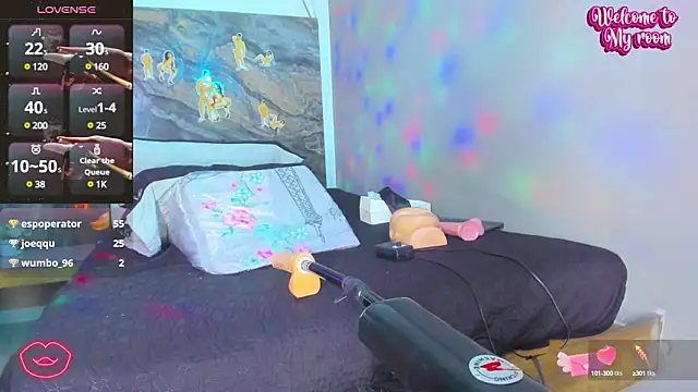 cloee-rabbyt online show from February 13, 2025, 2:42 pm