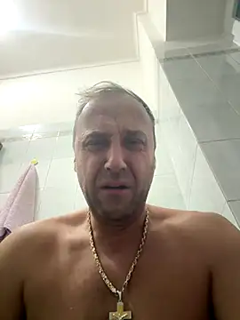 Lecatore80 online show from November 26, 2025, 6:20 pm