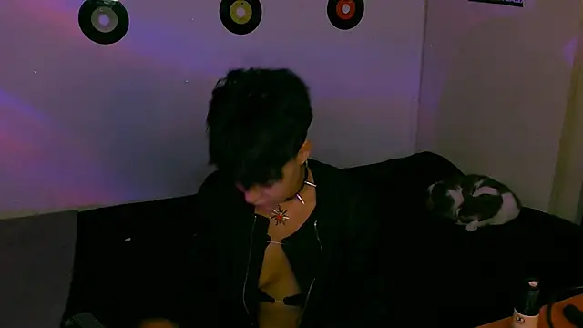 alex one888 online show from November 7, 2025, 1:05 am