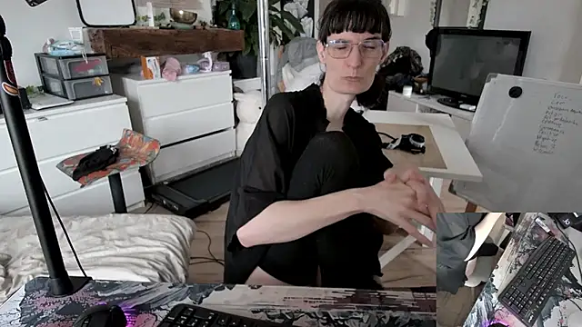 CeriseLapine online show from January 17, 2026, 9:58 am