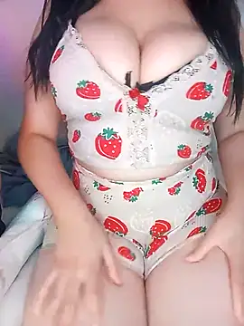 Rawan-The-Queen online show from November 3, 2025, 2:02 am