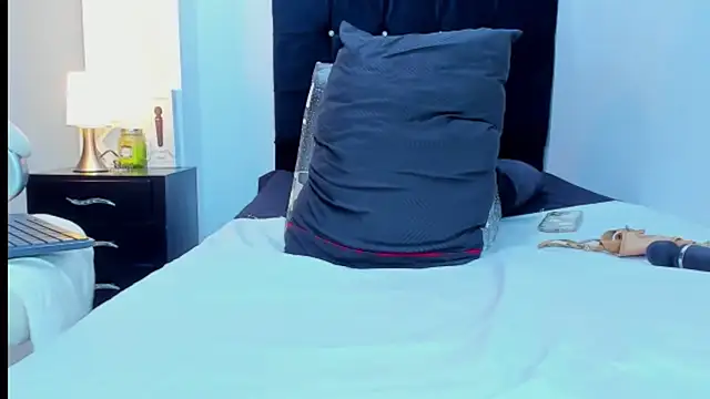 kathyajhonss online show from February 7, 2025, 1:36 am