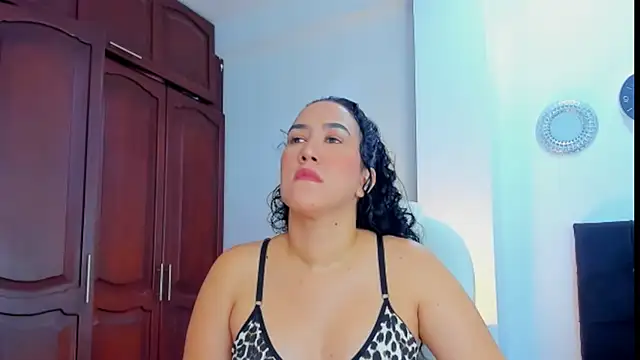 kathyajhonss online show from March 1, 2025, 11:04 pm