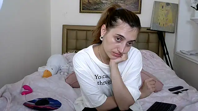 Snapshot of Iren chatting on June 26, 2026, 1:15 pm Iren online show from June 26, 2026, 1:15 pm