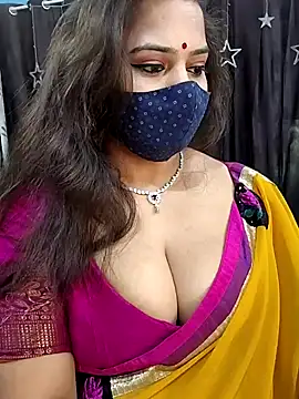 Snapshot of AzadPanchi2024 chatting on February 14, 2025, 4:47 am AzadPanchi2024 online show from February 14, 2025, 4:47 am