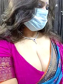 Snapshot of AzadPanchi2024 chatting on March 18, 2025, 12:38 am AzadPanchi2024 online show from March 18, 2025, 12:38 am