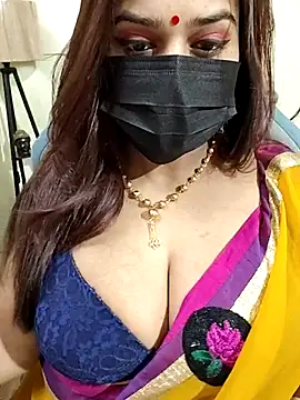 Snapshot of AzadPanchi2024 chatting on September 30, 2025, 11:15 am AzadPanchi2024 online show from September 30, 2025, 11:15 am