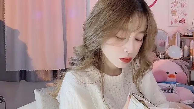 Carly 1 online show from December 24, 2024, 8:44 am