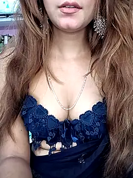 Snapshot of Diamond_queeen chatting on November 7, 2025, 4:07 pm Diamond queeen online show from November 7, 2025, 4:07 pm