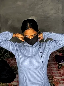 Snapshot of cute_simmy0 chatting on December 22, 2025, 6:05 pm cute simmy0 online show from December 22, 2025, 6:05 pm