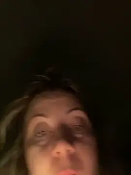 Snapshot of Lyannabuena69 chatting on December 9, 2024, 6:12 am Lyannabuena69 online show from December 9, 2024, 6:12 am