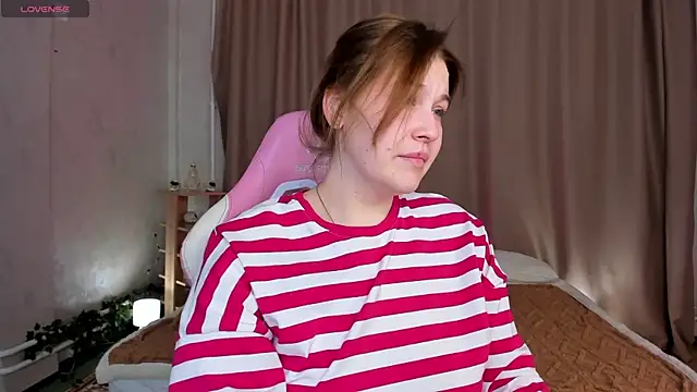 Colleen Blake online show from November 30, 2025, 4:55 pm