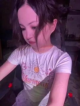 Snapshot of lalallalalaa- chatting on February 5, 2026, 1:16 pm lalallalalaa- online show from February 5, 2026, 1:16 pm