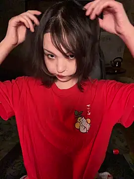 Snapshot of lalallalalaa- chatting on March 7, 2026, 12:57 pm lalallalalaa- online show from March 7, 2026, 12:57 pm