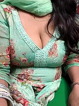 Anamika Kapoor online show from September 29, 2025, 1:22 am