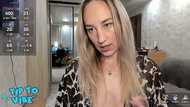 Snapshot of lady_Nati chatting on February 19, 2025, 3:27 pm lady Nati online show from February 19, 2025, 3:27 pm