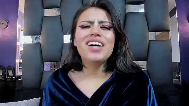 Snapshot of STEFANYVOLKOV chatting on March 7, 2025, 9:40 am STEFANYVOLKOV online show from March 7, 2025, 9:40 am