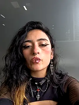 Snapshot of Lila_Desiree chatting on January 4, 2025, 10:24 pm Lila Desiree online show from January 4, 2025, 10:24 pm