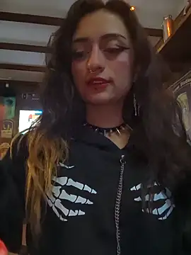 Snapshot of Lila_Desiree chatting on February 24, 2025, 2:30 am Lila Desiree online show from February 24, 2025, 2:30 am
