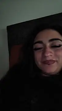 Lila Desiree online show from November 18, 2025, 9:52 pm