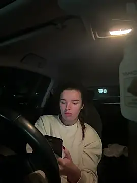 Snapshot of maisiesmithx chatting on December 31, 2024, 7:40 pm maisiesmithx online show from December 31, 2024, 7:40 pm