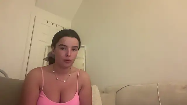 Snapshot of maisiesmithx chatting on January 21, 2025, 11:45 pm maisiesmithx online show from January 21, 2025, 11:45 pm