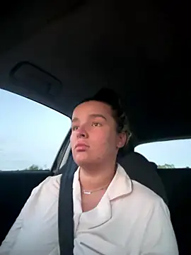 Snapshot of maisiesmithx chatting on October 4, 2025, 5:55 pm maisiesmithx online show from October 4, 2025, 5:55 pm