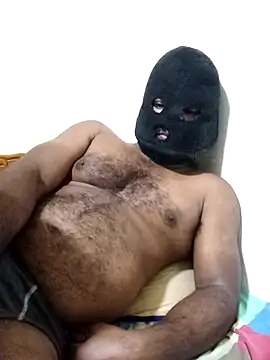 Snapshot of Nogeris20 chatting on February 8, 2026, 11:19 pm Nogeris20 online show from February 8, 2026, 11:19 pm