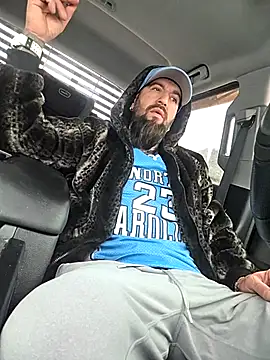 Beardedtattood online show from January 17, 2026, 2:44 pm