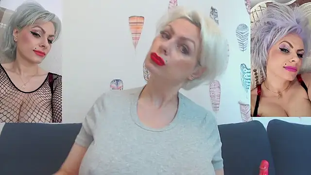 Snapshot of ForeverBarbie_ chatting on June 4, 2026, 3:12 am ForeverBarbie online show from June 4, 2026, 3:12 am